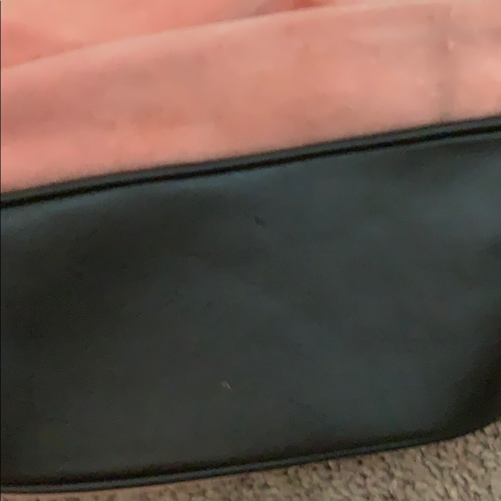 Purse - Picture 2 of 3